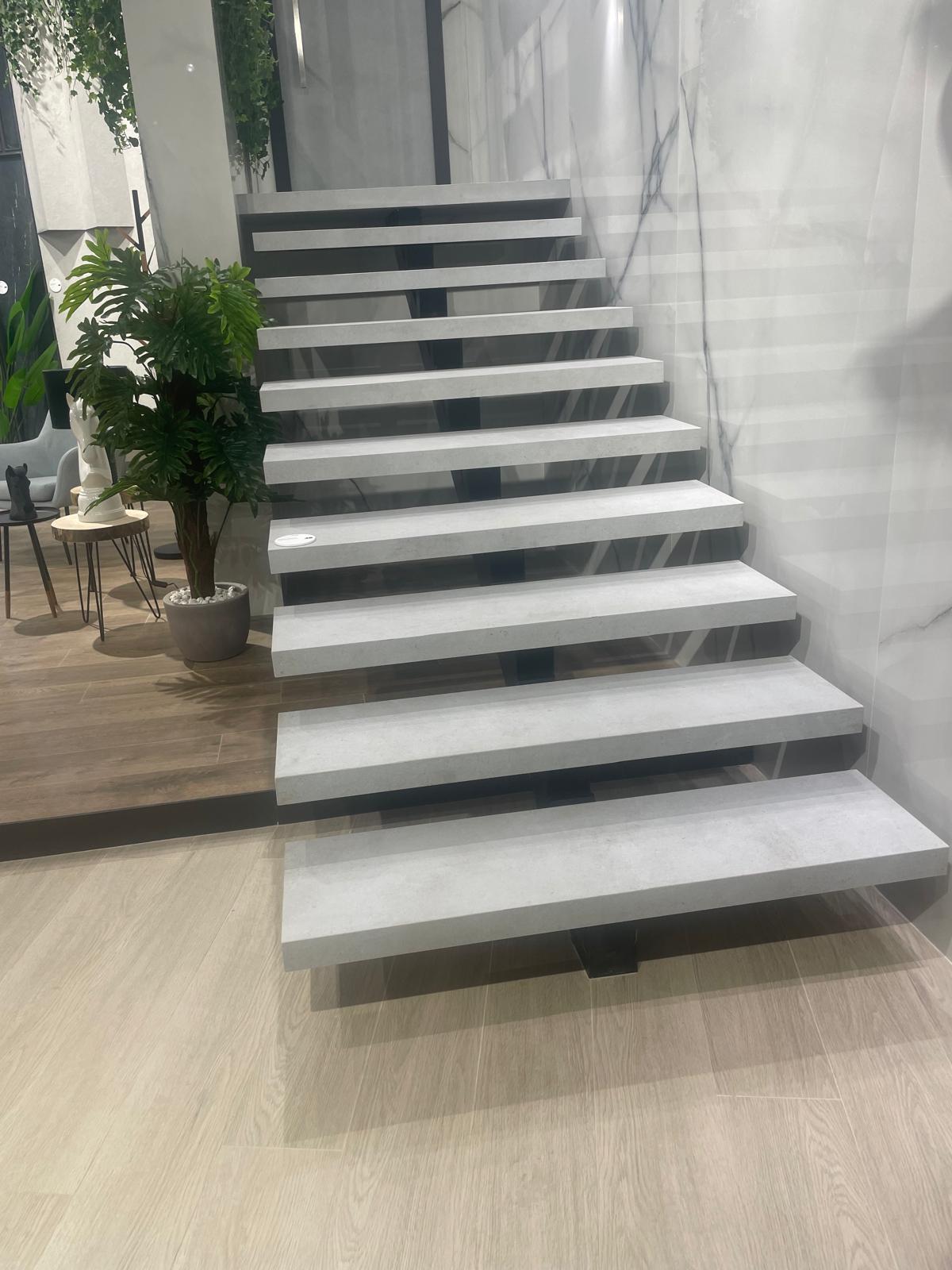 Escalier béton design intérieur